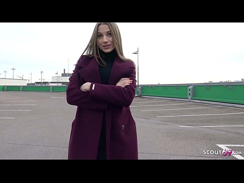 ❤️ SAKSALAINEN PARTIOLAINEN ON UNELMA KOSKETTAA STEELE, PARKKIPAIKALLA TELLTALE JA SEKSIKÄS RAHAA VARTEN ❤️❌ Porno at us ❌❤