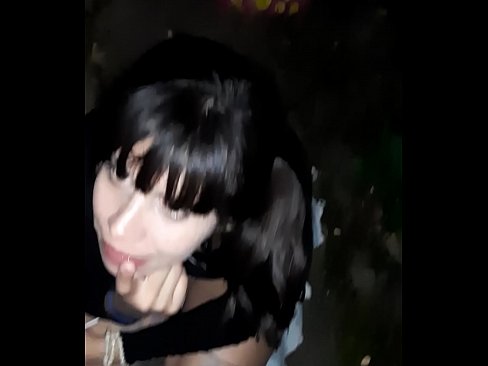 ❤️ Kadulla turvonneen peniksen vastineeksi karkkia ❤️❌ Porno at us ❌❤