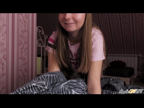 ❤️ Blondi imee hänen BFF:nsä syvälle ja saa spermaa suuhunsa ❤️❌ Porno at us ❌❤